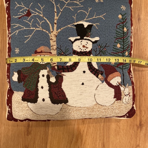 St. Nicholas Square snowman pillow - Picture 9 of 10